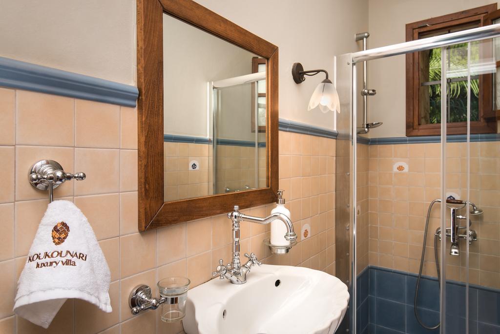 Koukounari Luxury Villa La Canea Esterno foto